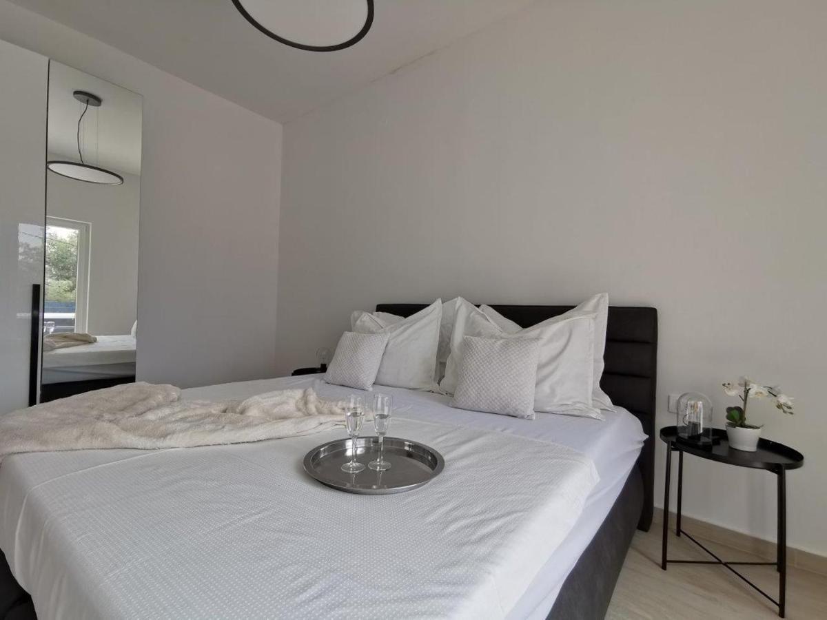 Villa Poljana Mali Losinj Ngoại thất bức ảnh